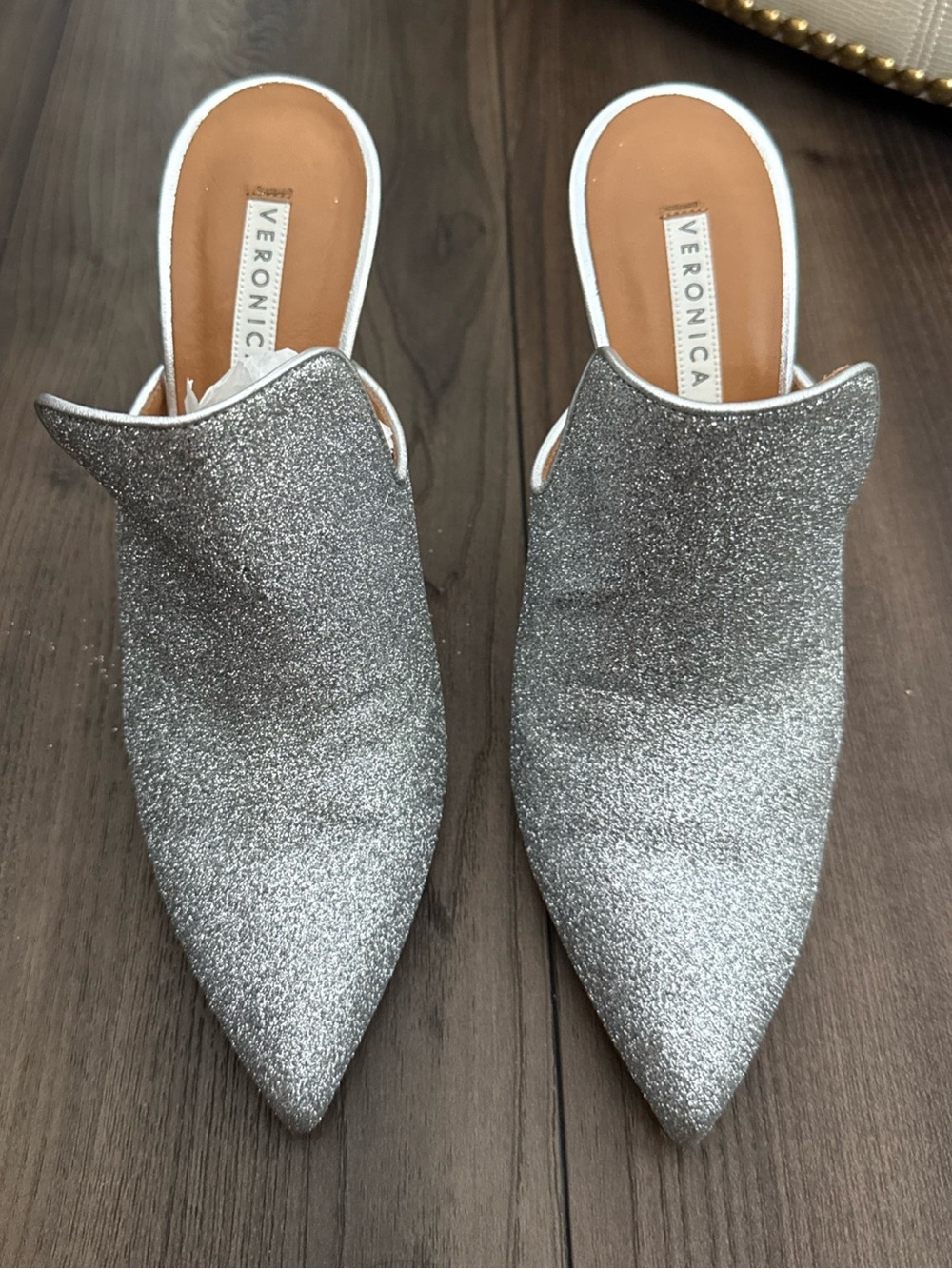 Veronica Silver Glitter Pointed-Toe Mule sz 38-8